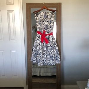 Tabitha sleeveless dress